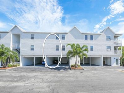 3607 E Bay Dr Unit 102, Holmes Beach, FL, 34217
