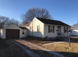 1318 11th St, Nevada, IA 50201