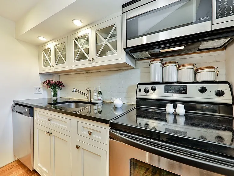 124 Beacon St #6-F-F — Photo 8