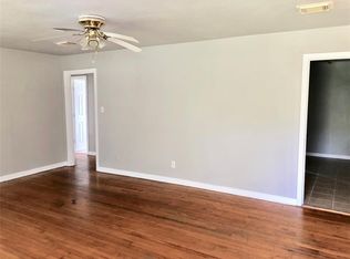 5834 Pershing St, Houston, TX 77033