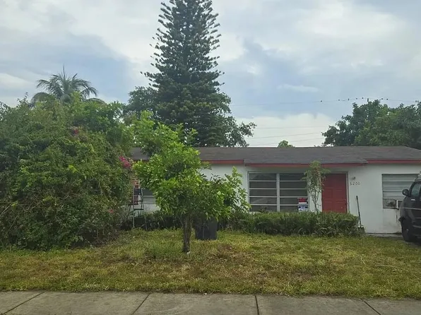 6200 SW 16th St, North Lauderdale, FL 33068