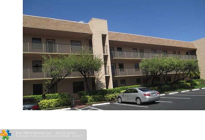 1st image of 10331 Sunrise Lakes Blvd APT 106