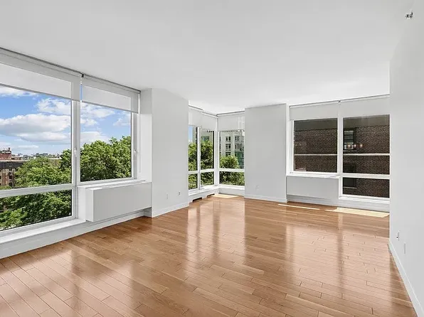 3260 Henry Hudson Pkwy, Bronx, NY