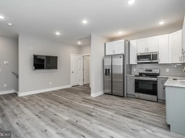 616 N Union St #B, Philadelphia, PA 19104