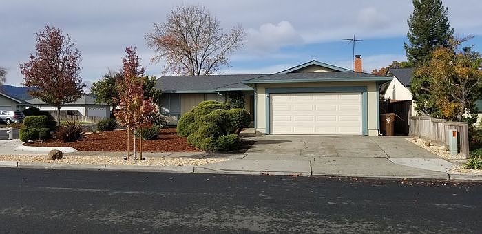 1st image of 4453 Moffitt Dr