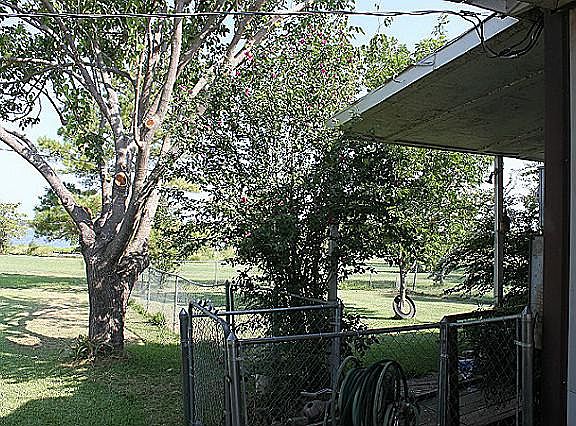 2nd image of 438 Garrett Ave