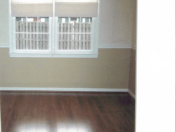 2nd image of 2748 Oldewood Dr