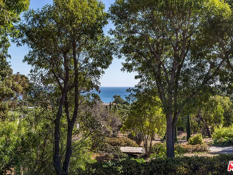 27349 1/2 Pacific Coast Hwy — Photo 30