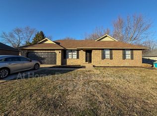249 E Hardy St, Republic, MO 65738