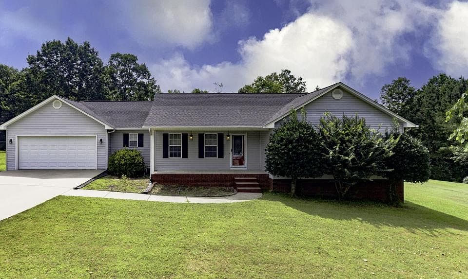 1st image of 380 Farmway Dr SE