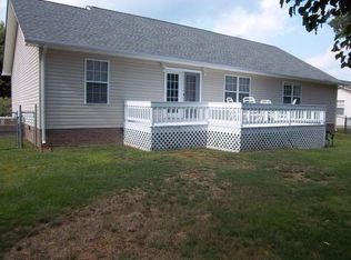 5004 Cheyenne Dr, Crossville, TN 38572