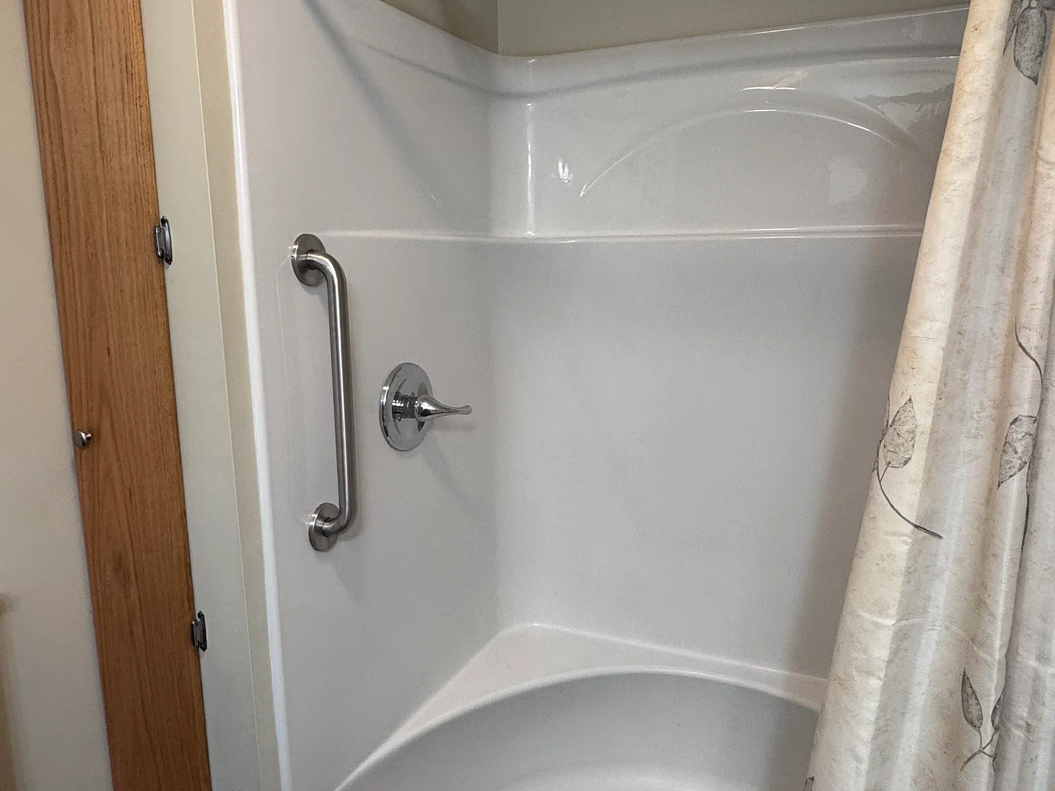 1 bed, 500 sqft, $1,700 — Photo 1