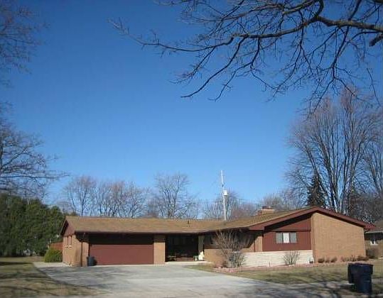 1st image of 511 Handy Dr