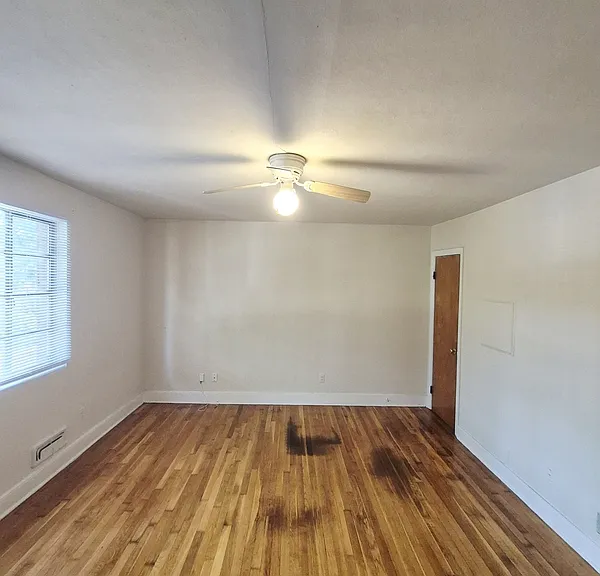 3230 W Grace St #6 — Photo 10