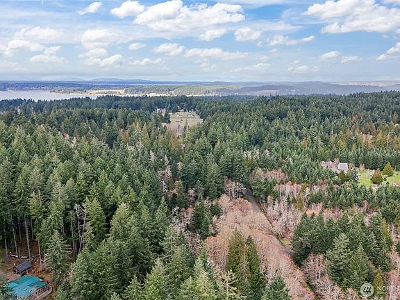 5th image of 12613 Camus Road