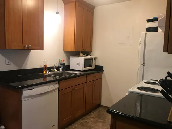 3516 NE 75th St #2, Seattle, WA 98115
