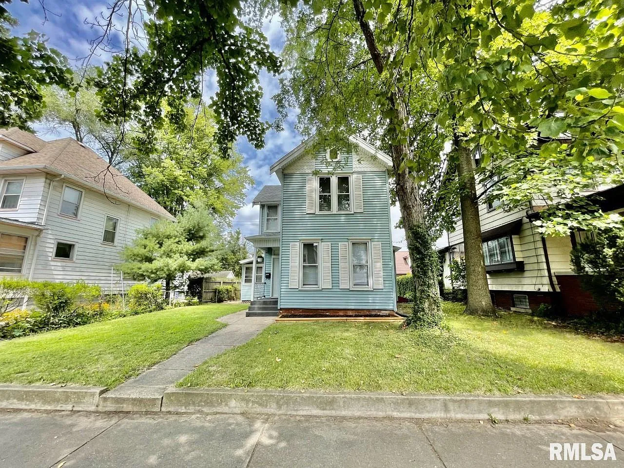 1323 W Barker Ave photo 1