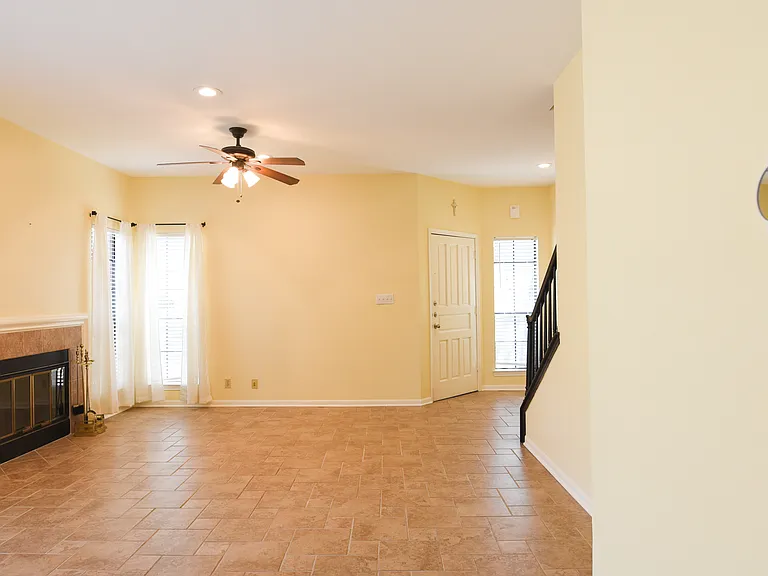 9 Chapel Hill Cir — Photo 10