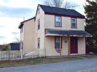 2237 Perkiomenville Rd, Harleysville, PA 19438