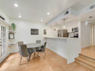 7525 Holly Hill Dr APT 29, Dallas, TX, 75231