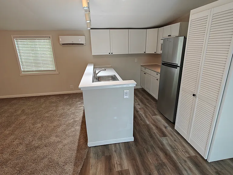 100 Stonewood Dr #310-B — Photo 7