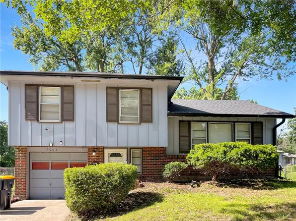 7905 E 91st St, Kansas City, MO 64138