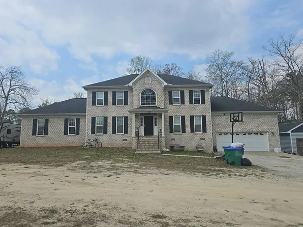 11000 Chester Rd, Chester, VA 23831