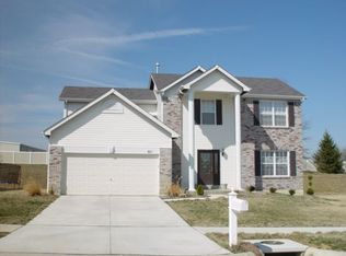 611 Stone Bend Trl, Wentzville, MO 63385