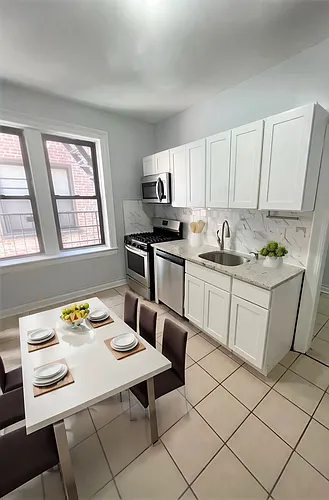 458-Abbington Apartments, LLC Photo 1