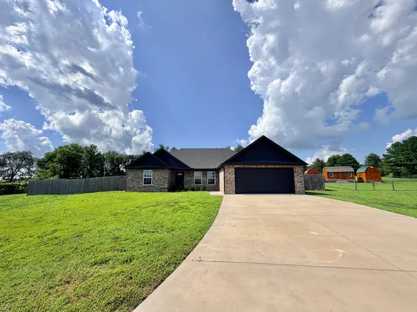 17510 W Seth Rd, Tahlequah, OK 74464