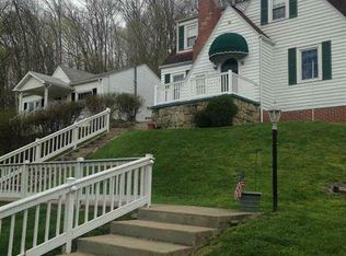 1348 Waco Rd, Huntington, WV 25701