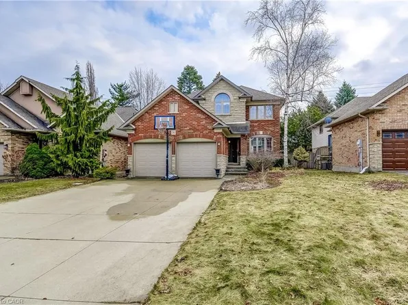 20 Derbyshire St, Hamilton, ON L9G 4X9