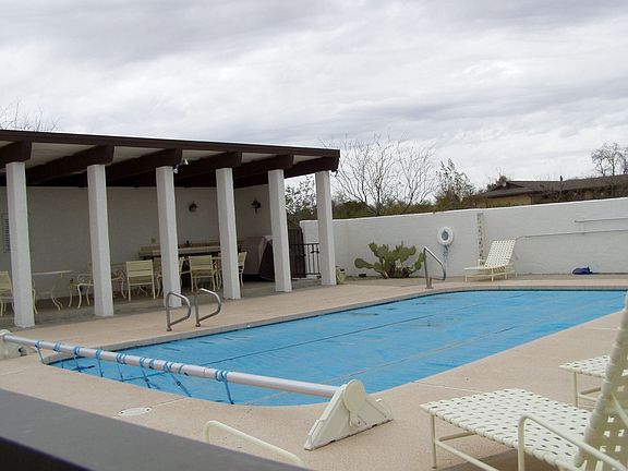 Community Pool BBQ area