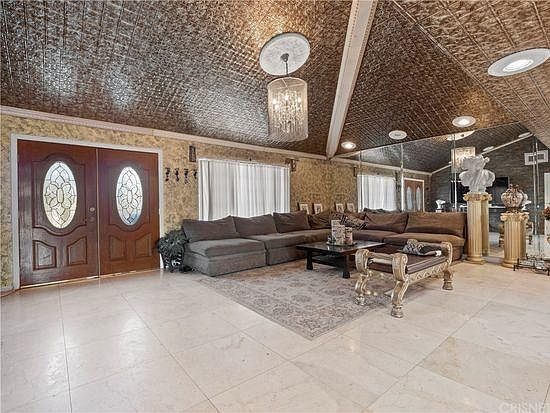 3rd image of 1132 W Avenue J7