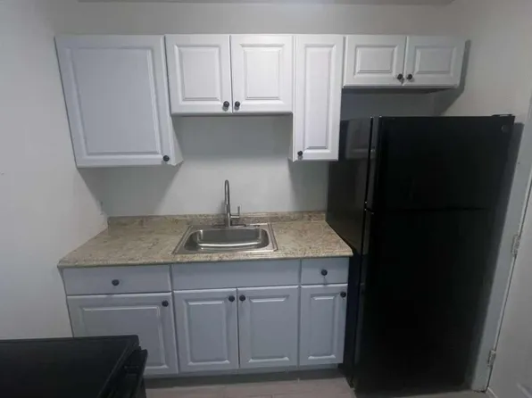 3619 SA, 3619 Seminole Ave APT 9, Fort Myers, FL 33916