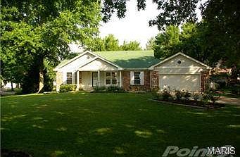 Ranch home situated on .36 acres of a corner lot in Timberwood T
