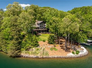 305 Buttercup Way, Sunset, SC 29685