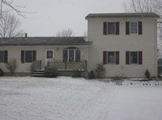 11670 Rapids Rd, Akron, NY 14001
