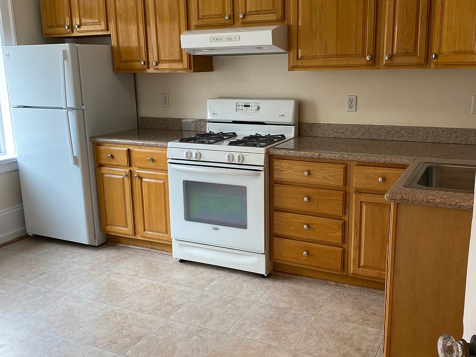 1st image of 800 Bush St #305