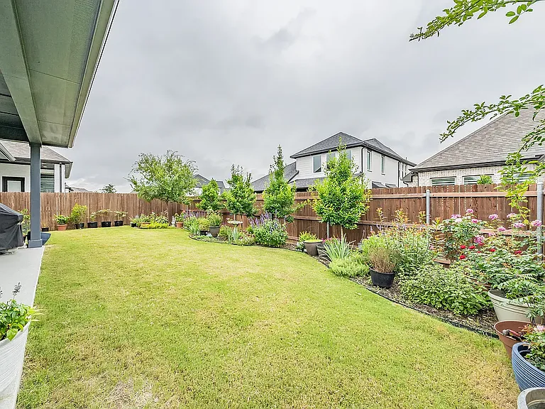 7716 Winterbloom Way — Photo 38