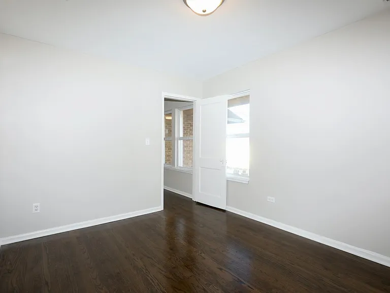 1216 Beacon St #2 — Photo 7