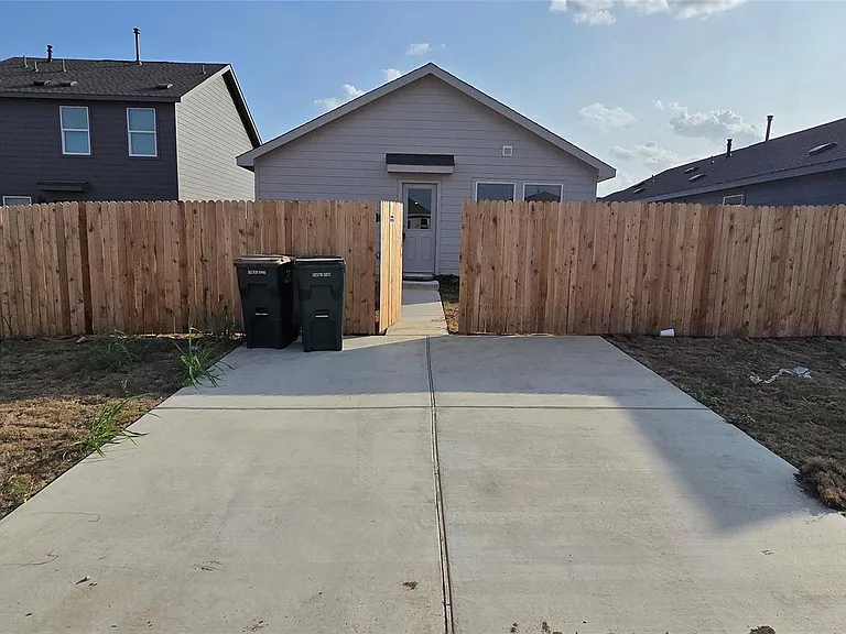 446 Sormonne Loop — Photo 17
