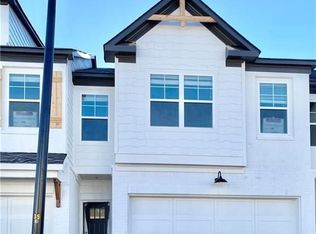 94 Auburn Run Ln, Auburn, GA 30011