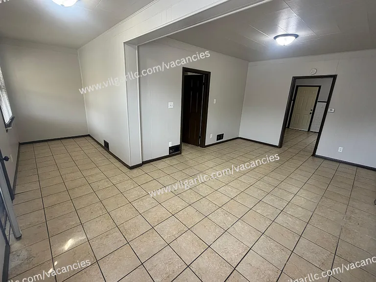 4023 Fir St — Photo 8