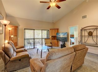 9645 Estuary Way APT 4, Sebastian, FL 32958