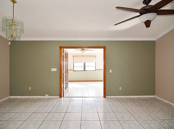 2nd image of 3356 SW Potts St
