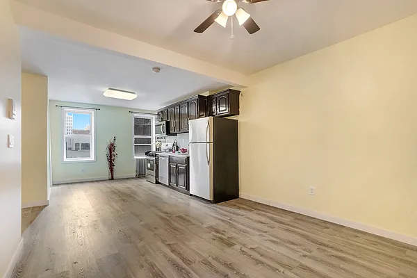 Rented by Compass | media 3