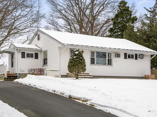 269 Birch St, Fall River, MA 02724