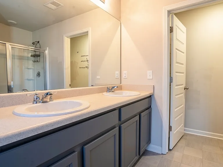 1735 Labonte Pkwy — Photo 11