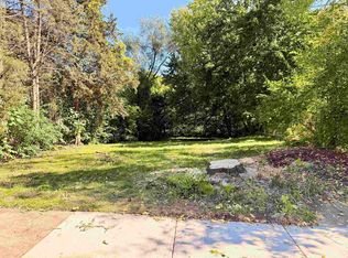 3110 15th St, Rockford, IL 61109